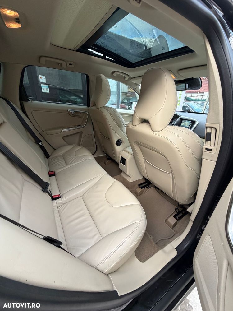 Volvo XC 60 - 7