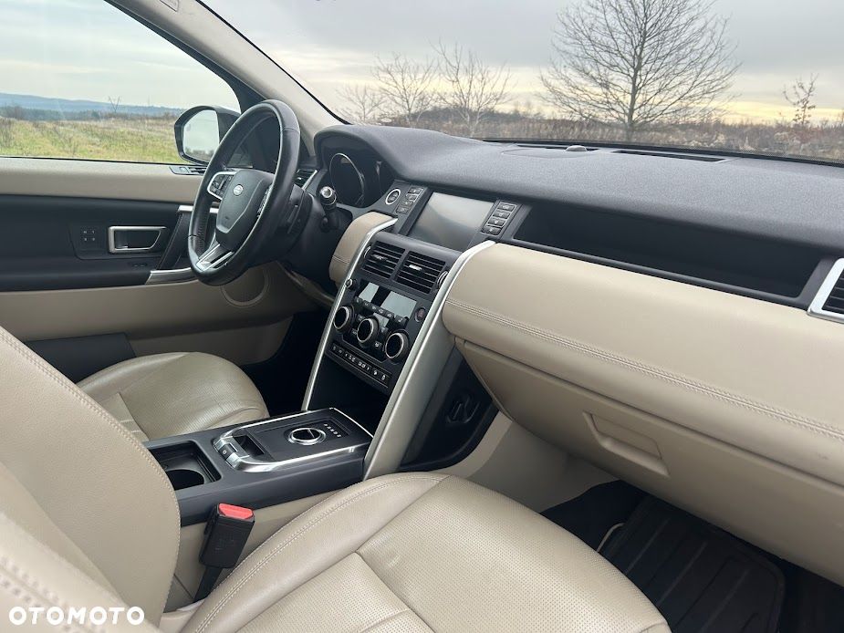 Land Rover Discovery Sport - 6