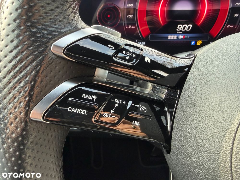 Mercedes-Benz Klasa C 200 9G-TRONIC AMG Line - 16