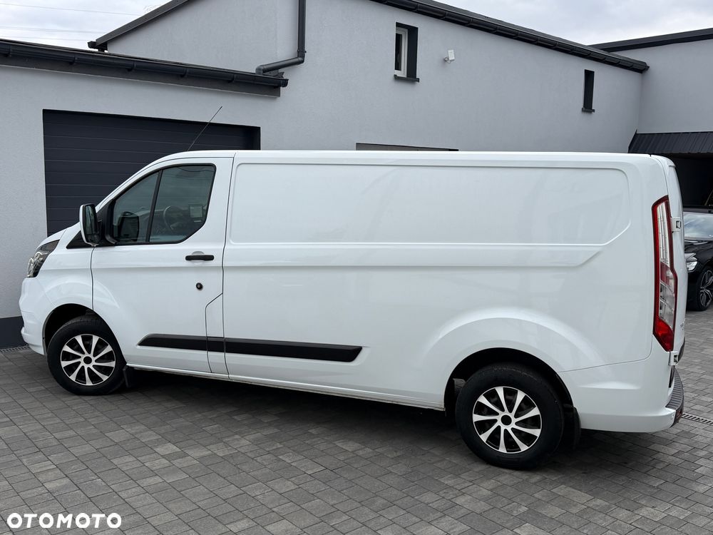 Ford Transit Custom - 23
