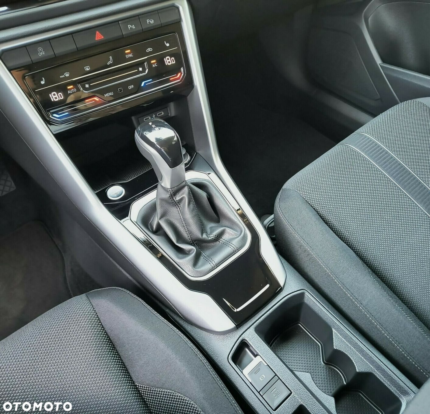 Volkswagen T-Roc 1.5 TSI Life Plus DSG - 13