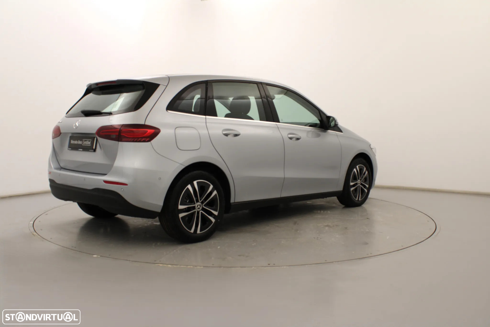 Mercedes-Benz B 250 e - 6