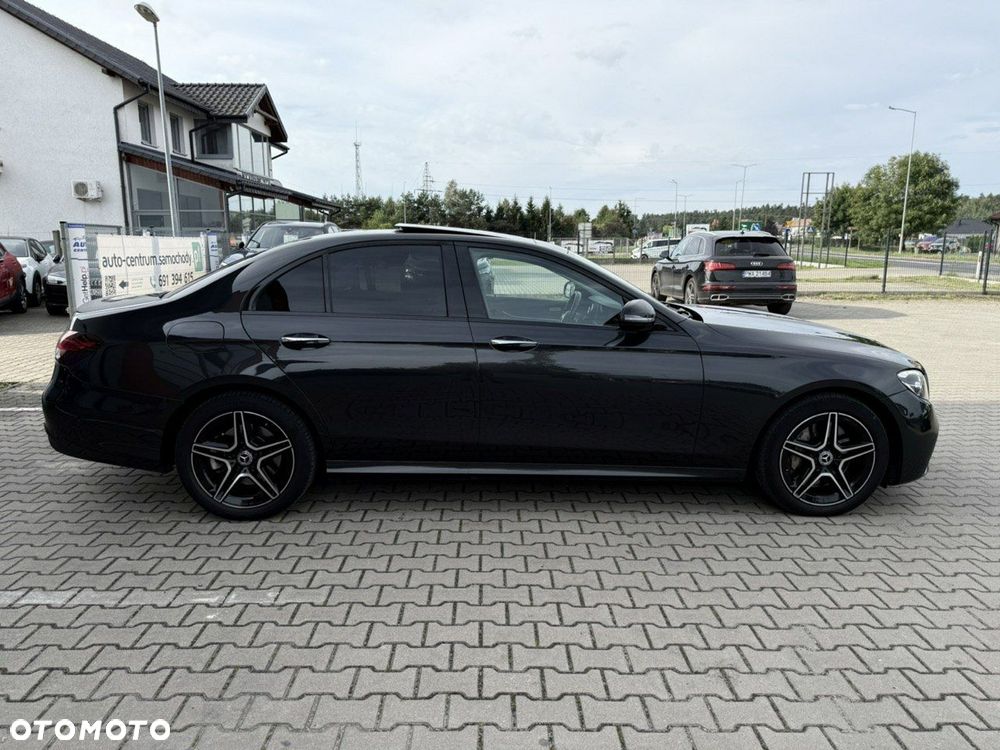 Mercedes-Benz Klasa E 400 d 4Matic 9G-TRONIC AMG Line - 12