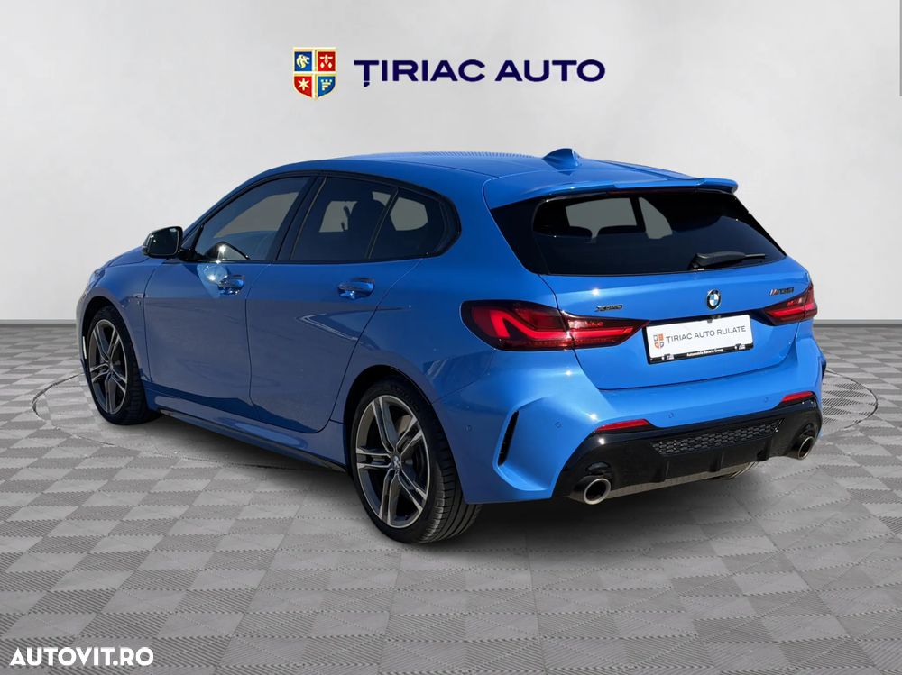 BMW M1 M135i xDrive AT - 3