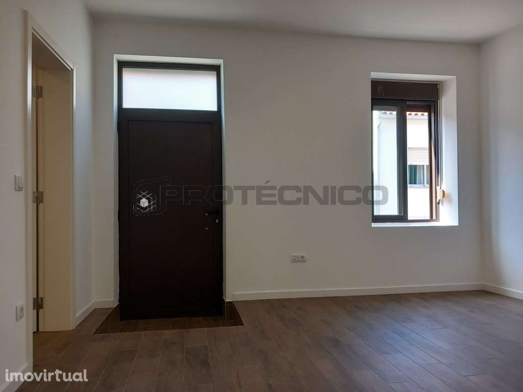 Moradia T2+1 Azurva - Grande imagem: 3/15