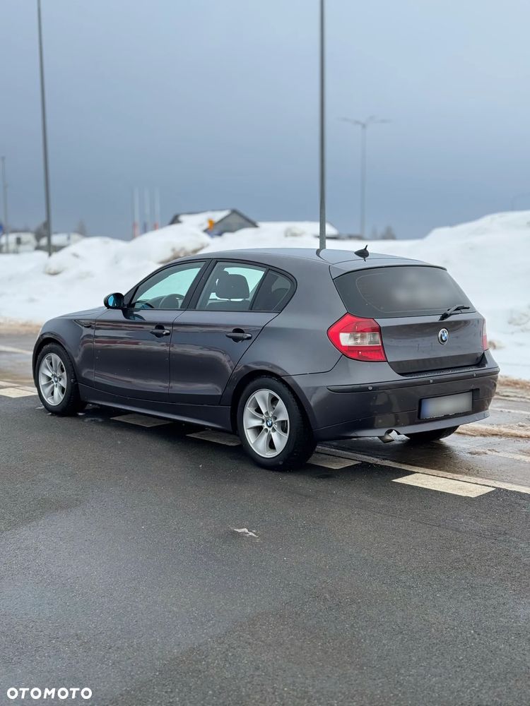 BMW Seria 1 118d - 4