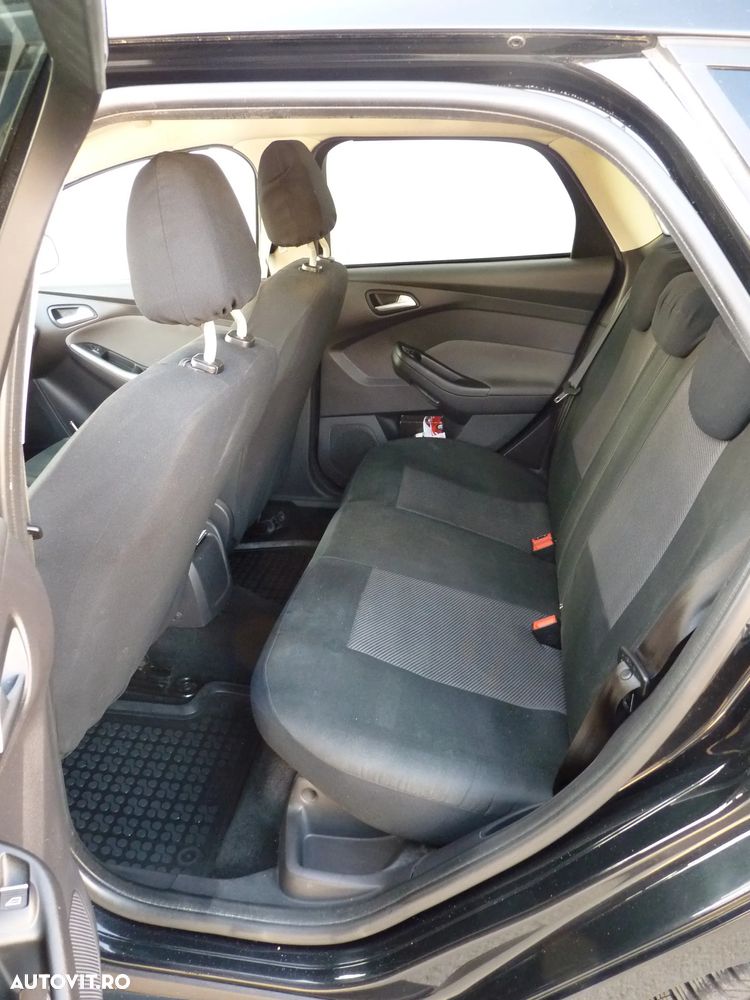 Ford Focus 1.6 TI-VCT Champions Edition - 7