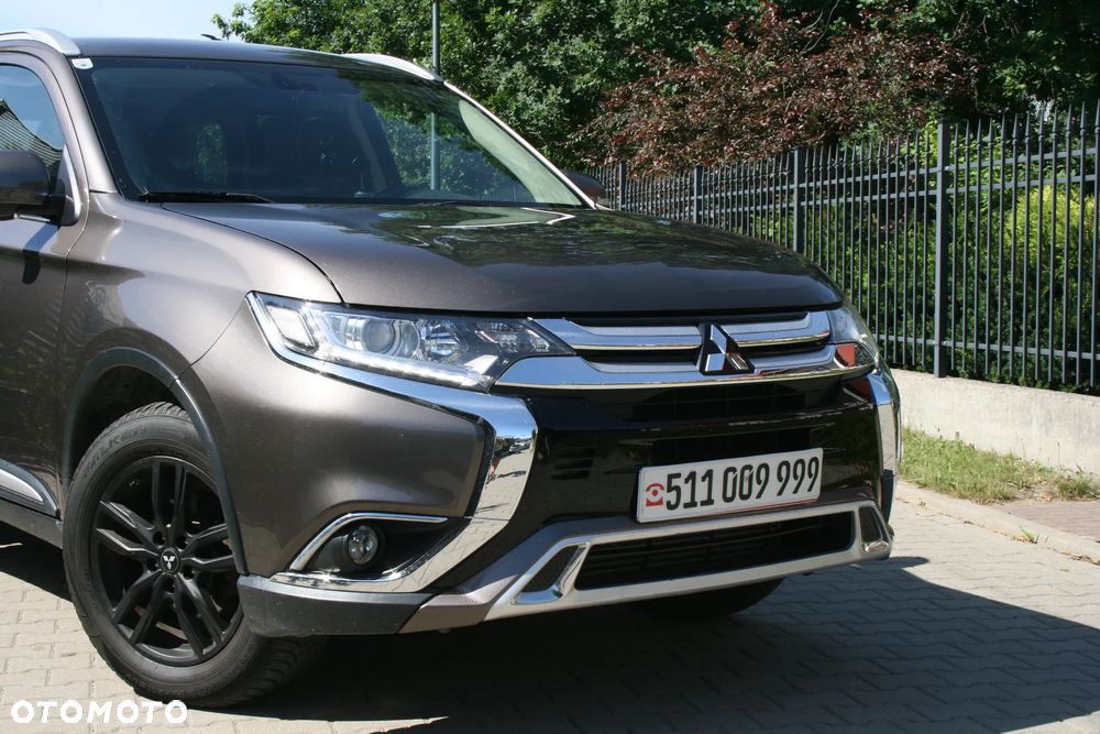 Mitsubishi Outlander 2.0 Intense + SDA 4WD CVT - 22