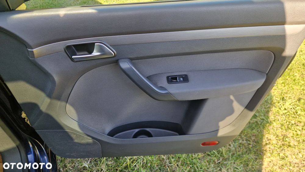 Volkswagen Touran 1.4 TSI Comfortline - 17