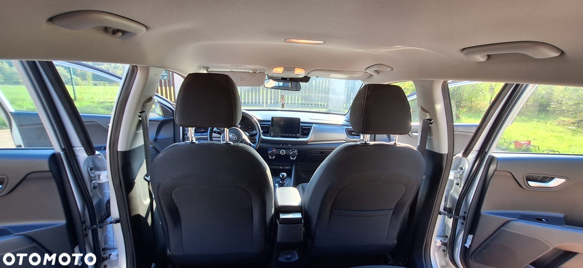Kia Stonic 1.2 L - 10