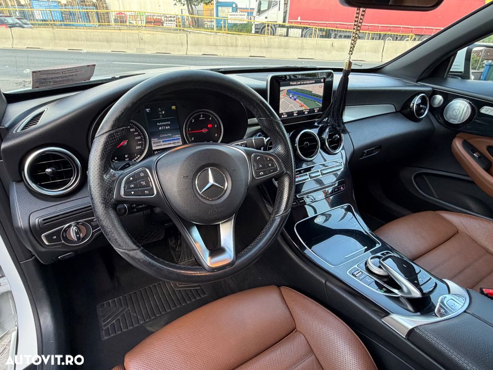 Mercedes-Benz C - 14