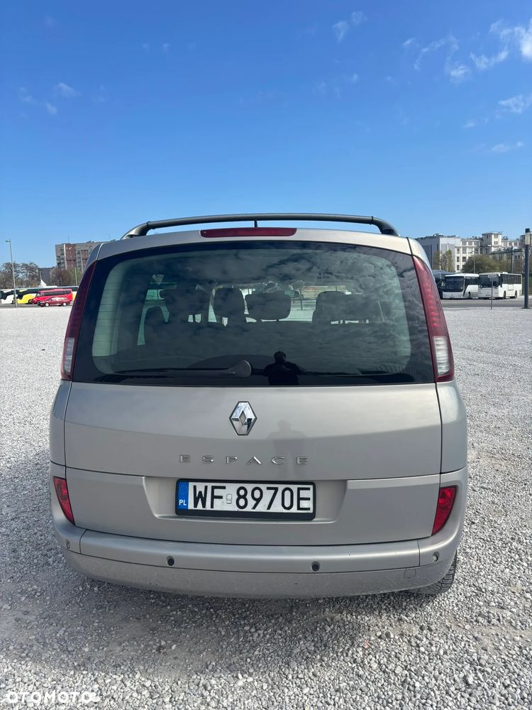Renault Espace 2.0 16V Voyage - 8
