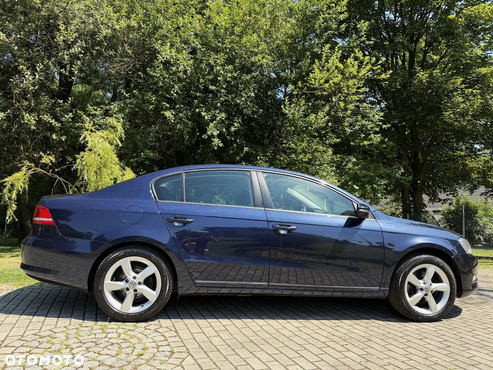Volkswagen Passat 1.4 TSI BlueMotion Technology Comfortline - 4