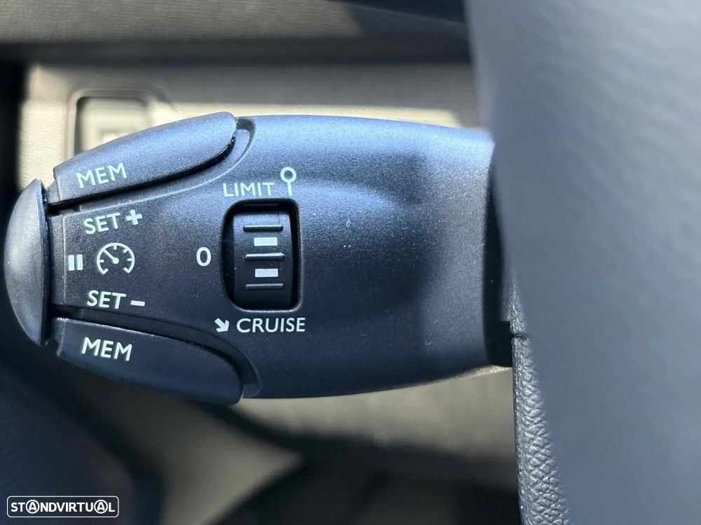 Peugeot 308 SW 1.5 BlueHDi Allure - 40