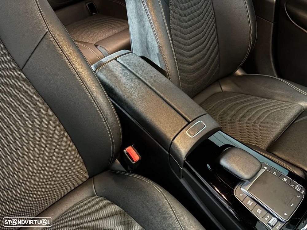 Mercedes-Benz A 250 - 16