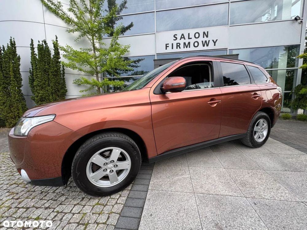 Mitsubishi Outlander - 26