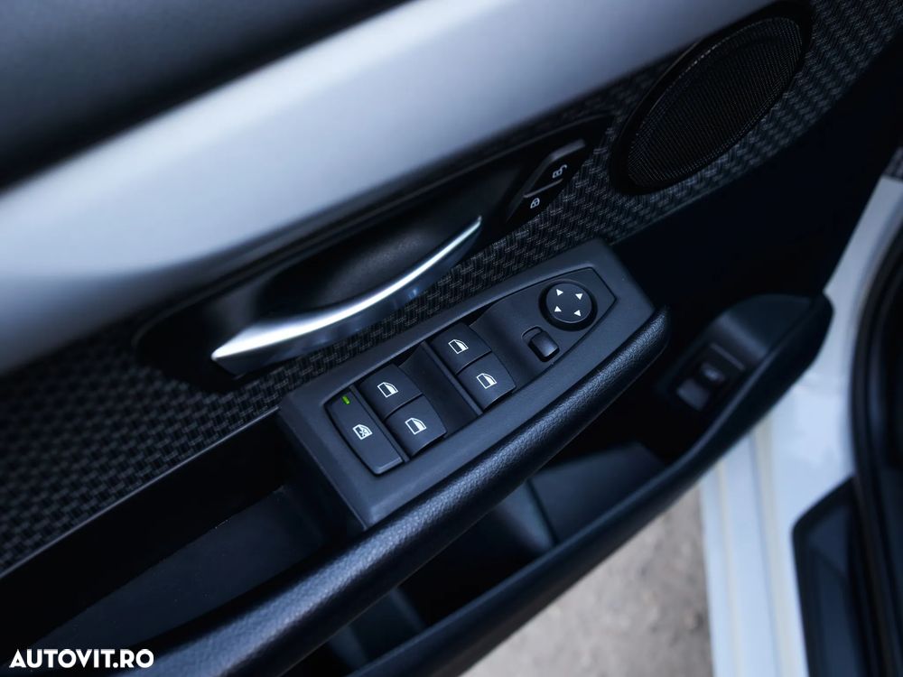 BMW Seria 2 218d Advantage - 15