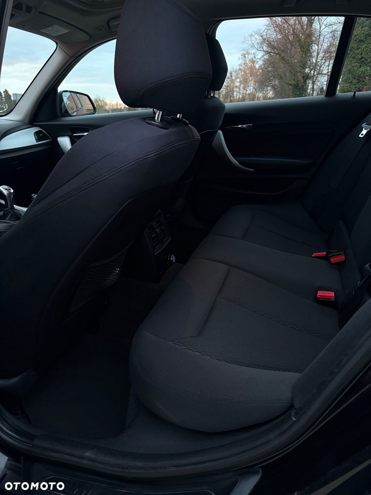 BMW Seria 1 120d - 13