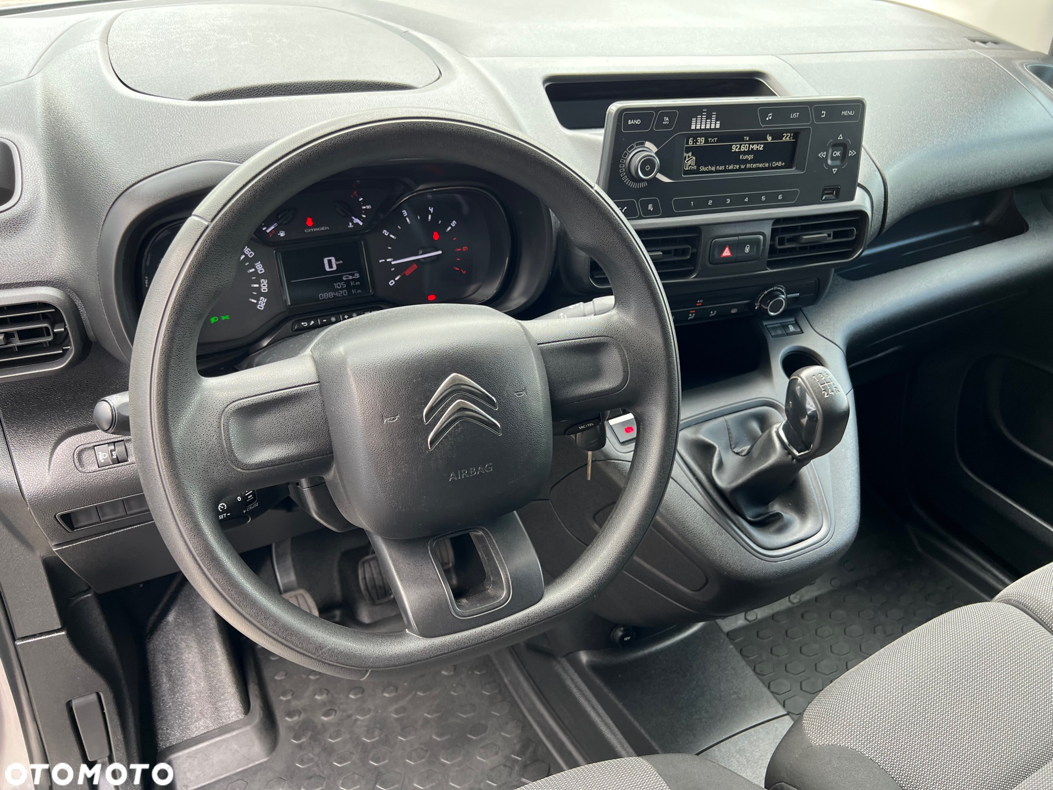 Citroën BERLINGO - 8