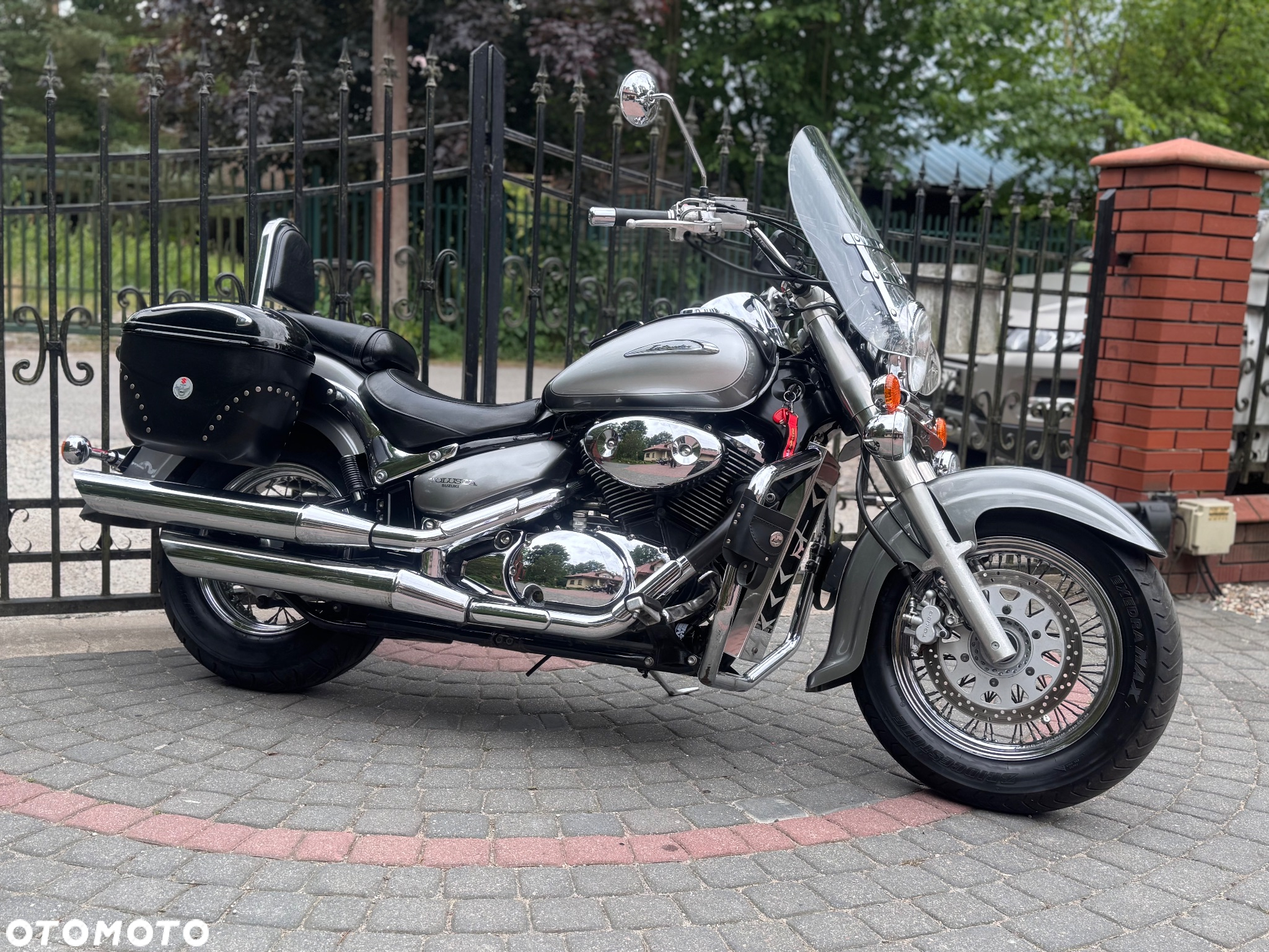 Suzuki VL 800 Volusia - 2