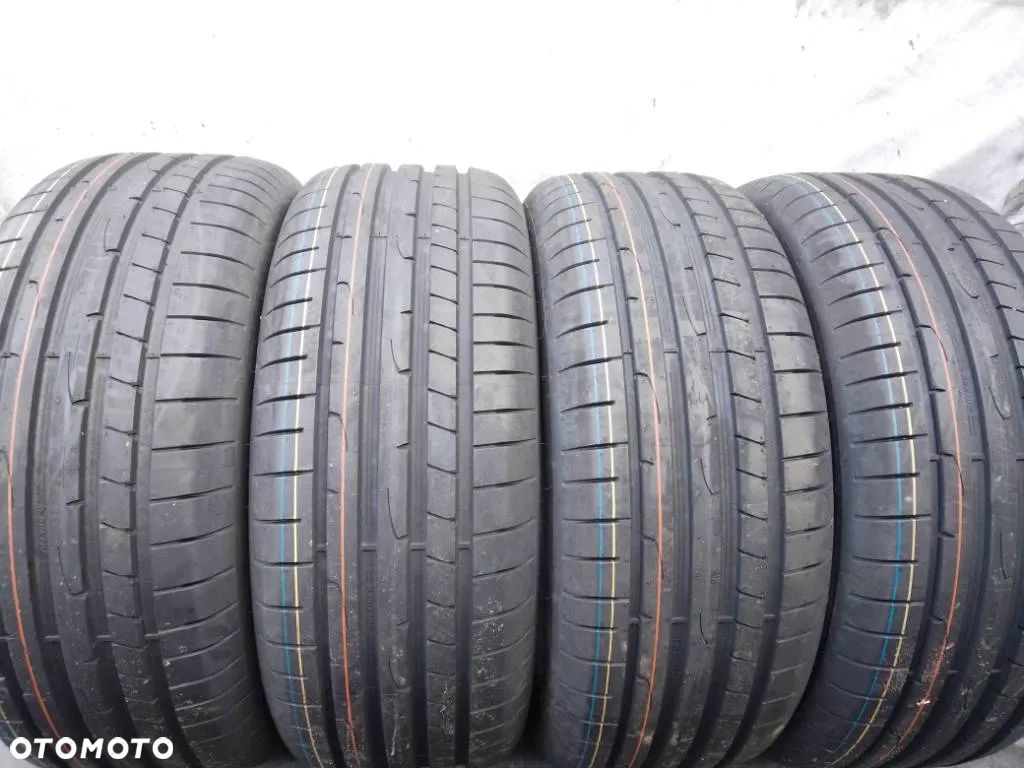 Dunlop Sport Maxx RT2 235/55 ZR17 103Y 2024 - 1