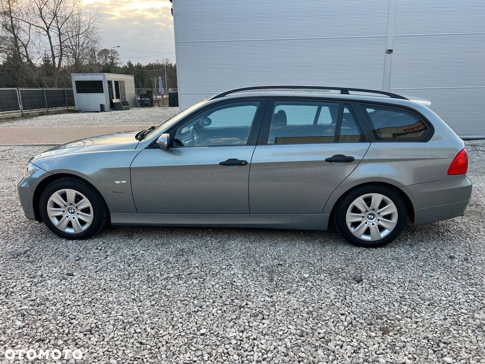 BMW Seria 3 - 10