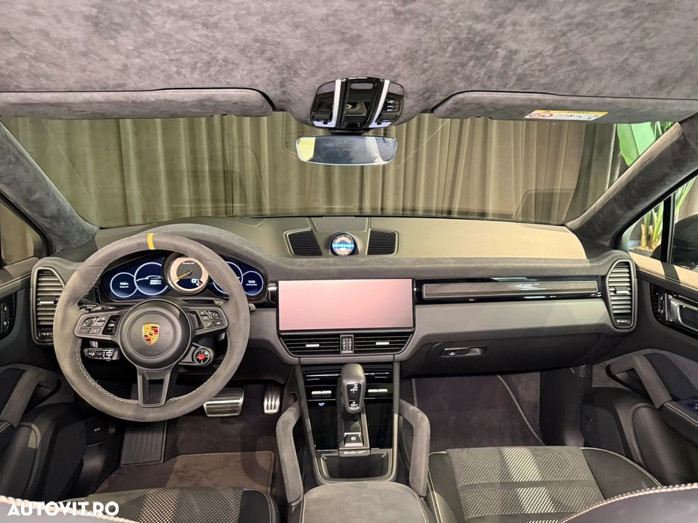 Porsche Cayenne Coupe - 23