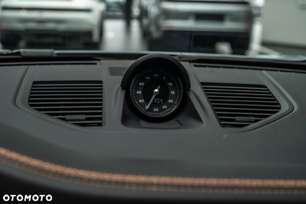 Porsche 911 Carrera S - 27