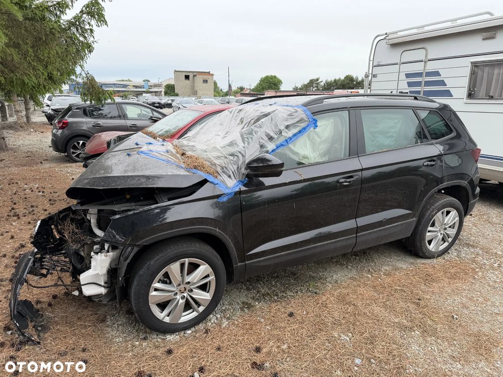 Skoda Karoq 1.5 TSI ACT DSG Tour - 9