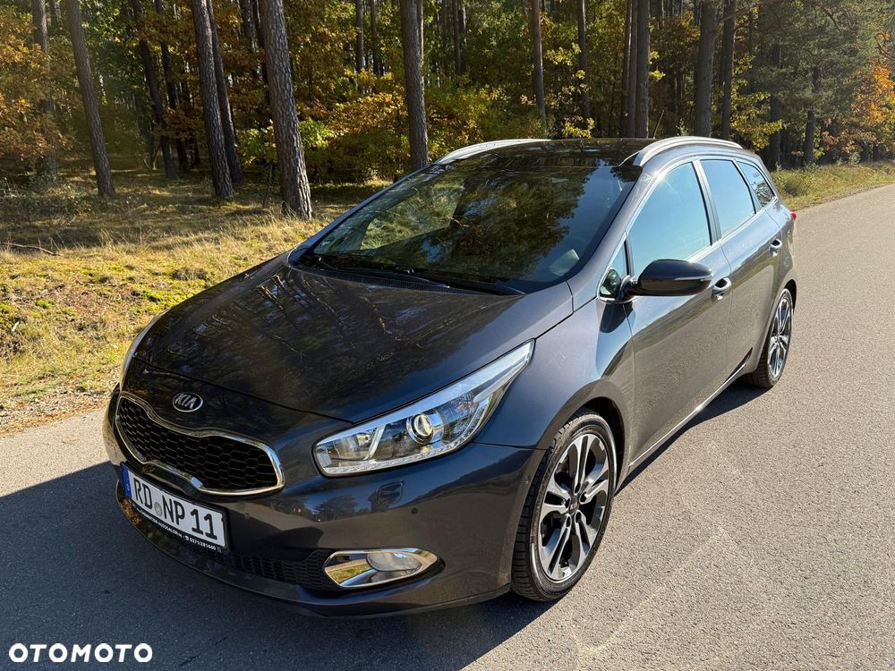 Kia Ceed - 1