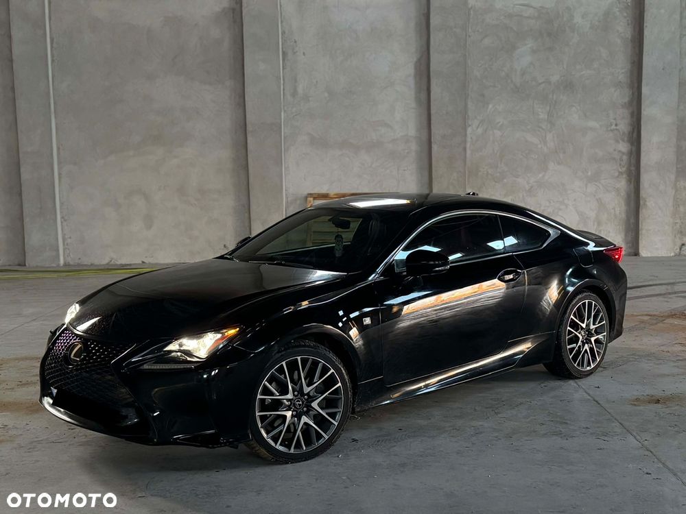 Lexus RC - 18
