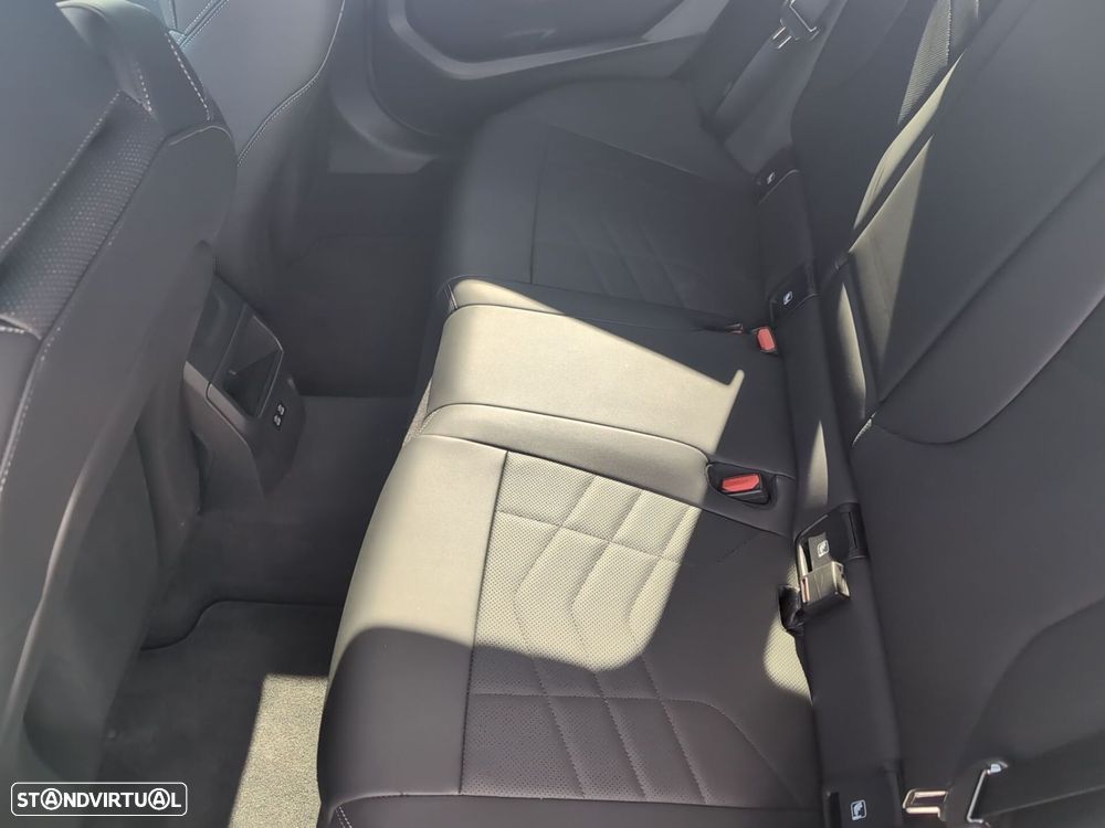 BMW 220 Gran Coupé Pack Desportivo M - 14