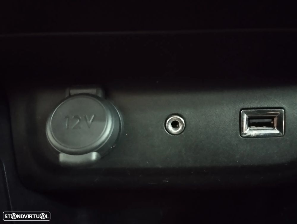 Citroën C3 1.6 BlueHDi Feel - 23