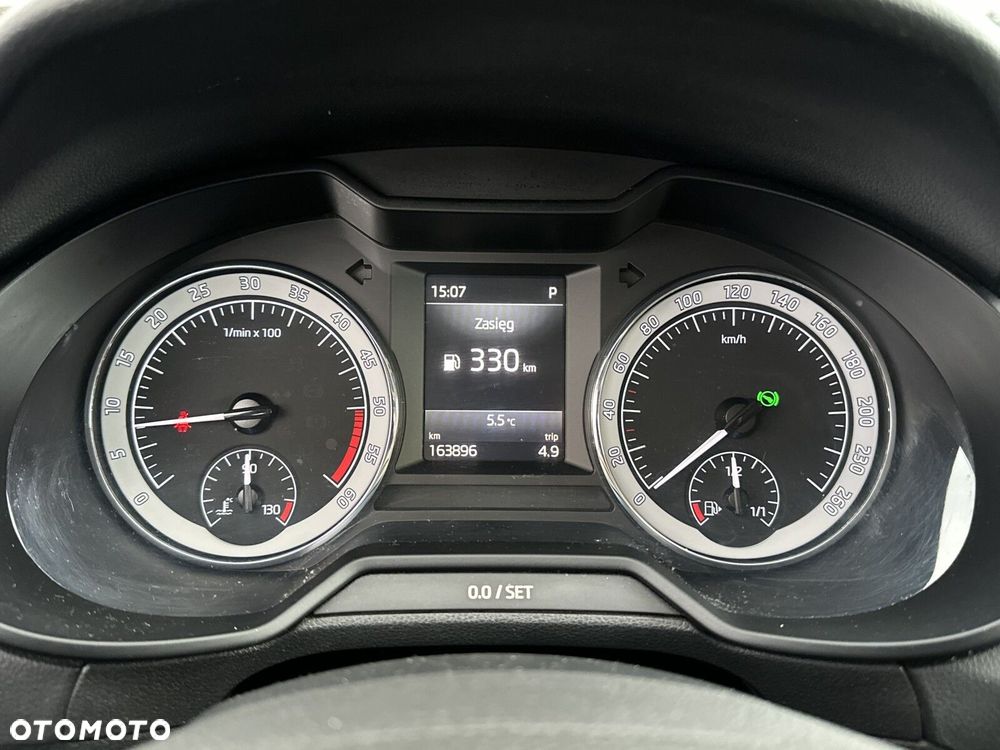 Skoda Octavia 2.0 TDI SCR Style DSG - 24