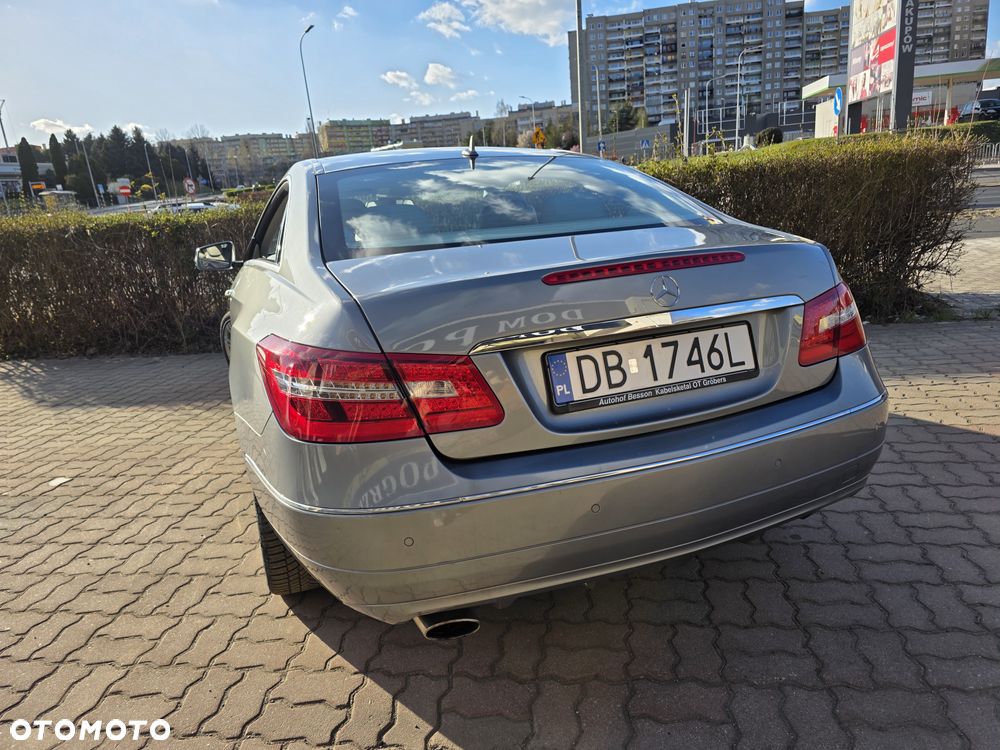 Mercedes-Benz Klasa E - 7