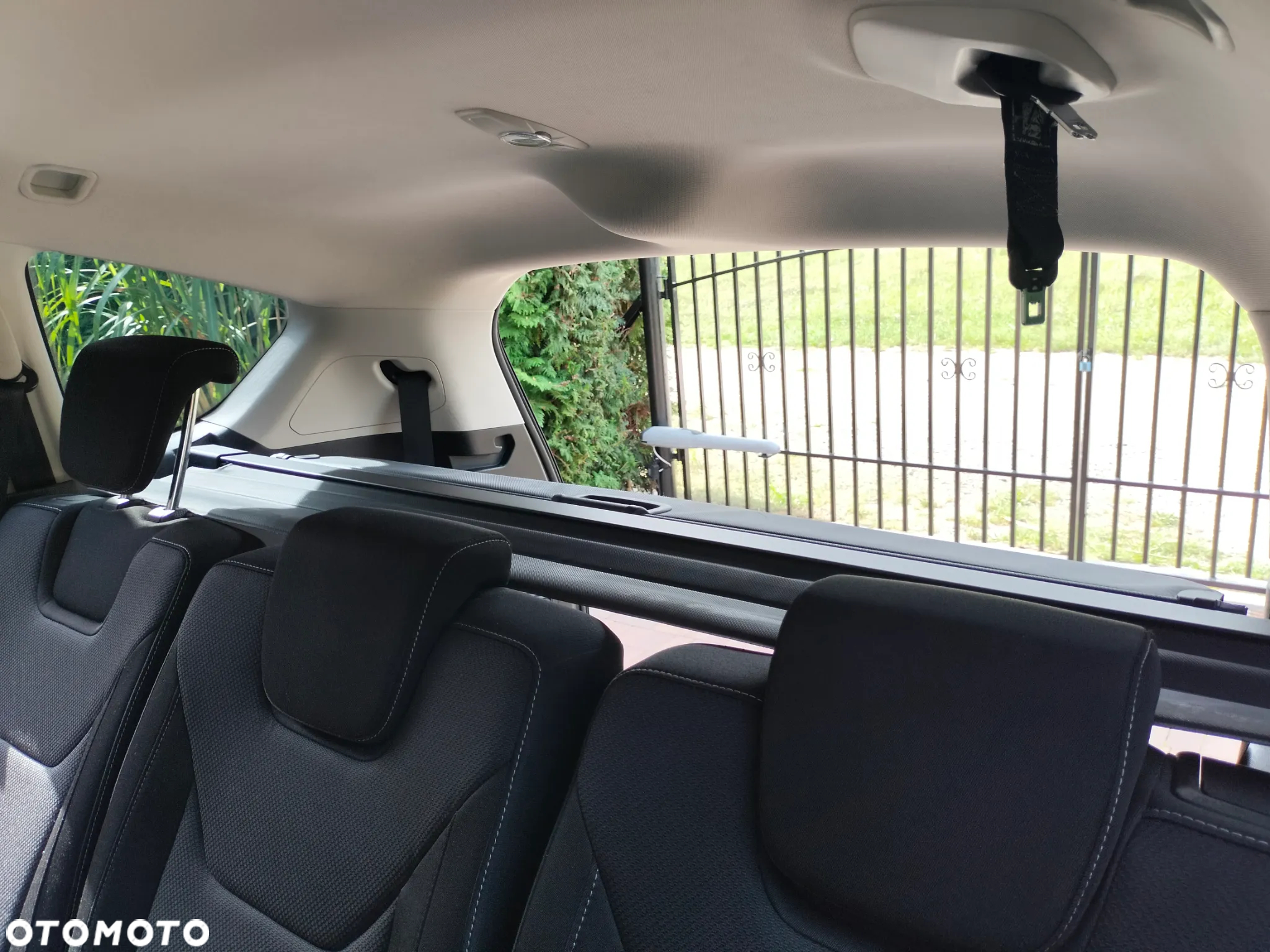 Ford S-Max 2.0 EcoBoost Titanium - 24