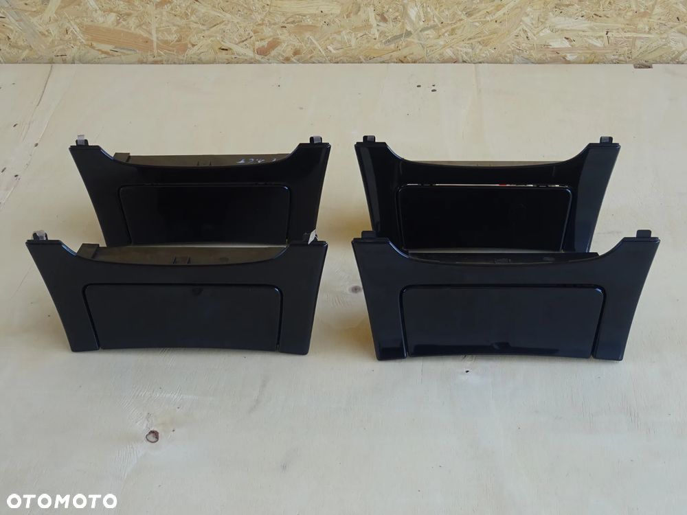 POPIELNICZKA GNIAZDO 12V PANEL DESKI CZARNY DEKOR OPEL INSIGNIA A - 3