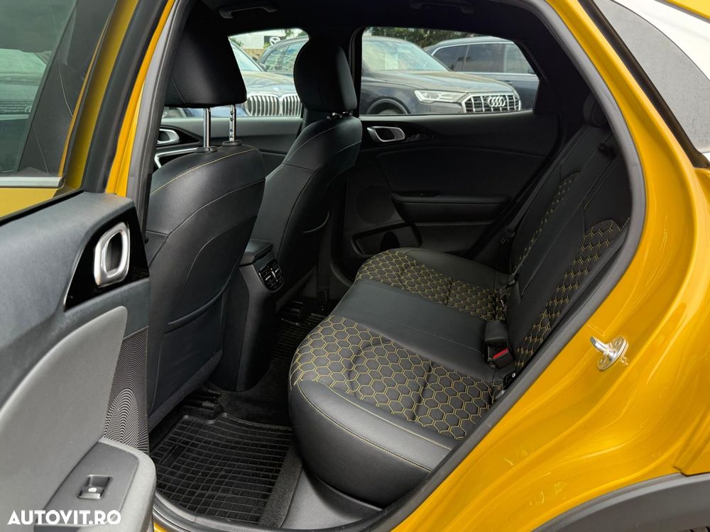 Kia XCeed 1.4 T-GDI 7DCT Style+ - 21