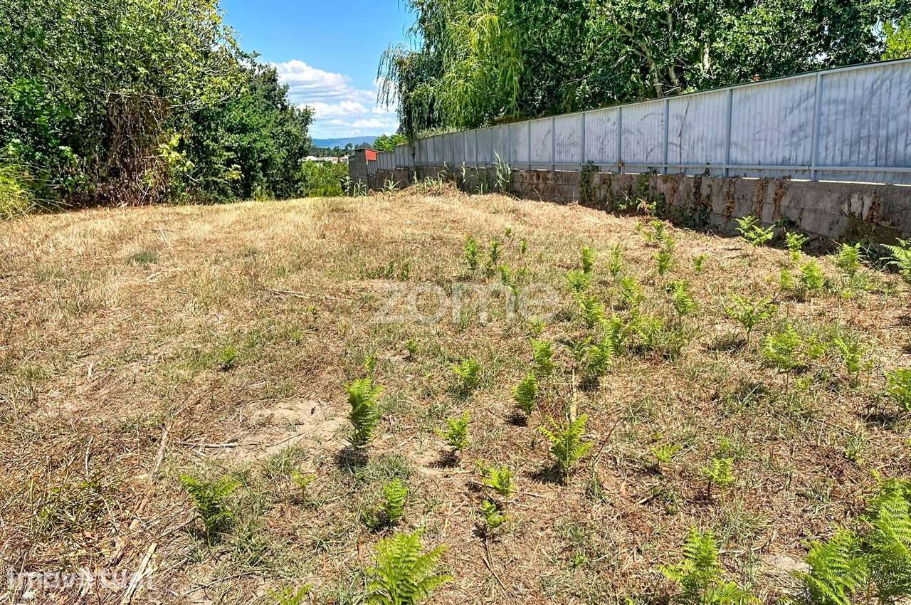 Terreno Misto em Aradazubre 1560 m² - Grande imagem: 3/18
