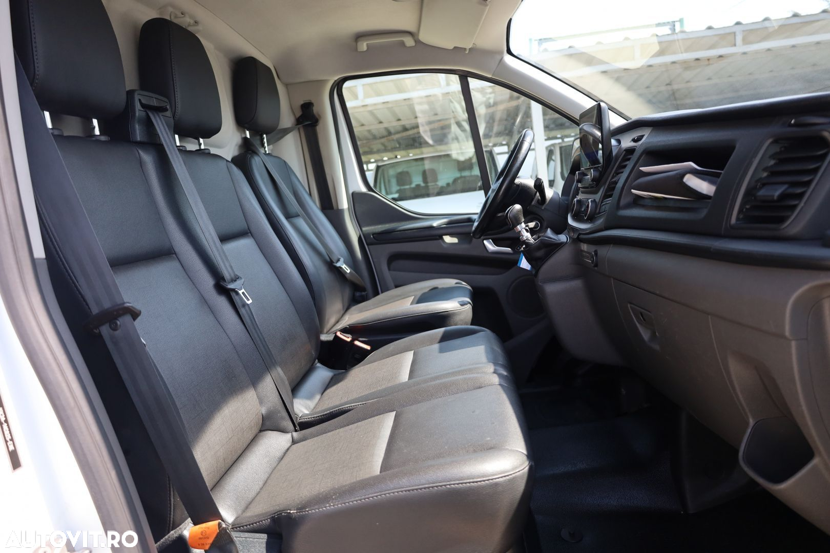 Ford Transit Custom - 14