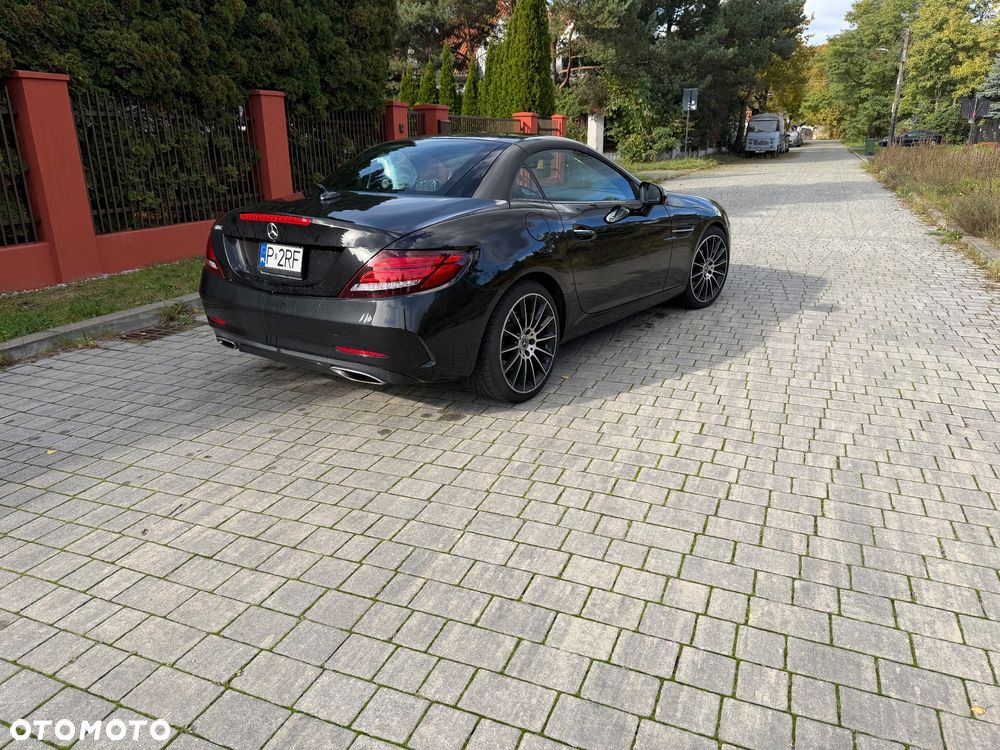 Mercedes-Benz SLC 300 9G-TRONIC - 6