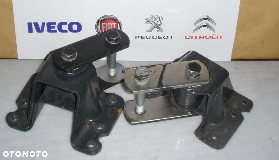 WIESZAK RESORU IVECO DAILY 65/70 C 2000- - 1