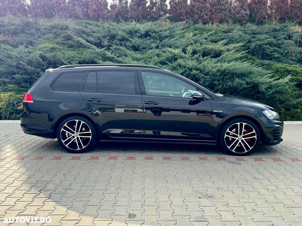 Volkswagen Golf 2.0 TDI DSG GTD - 19