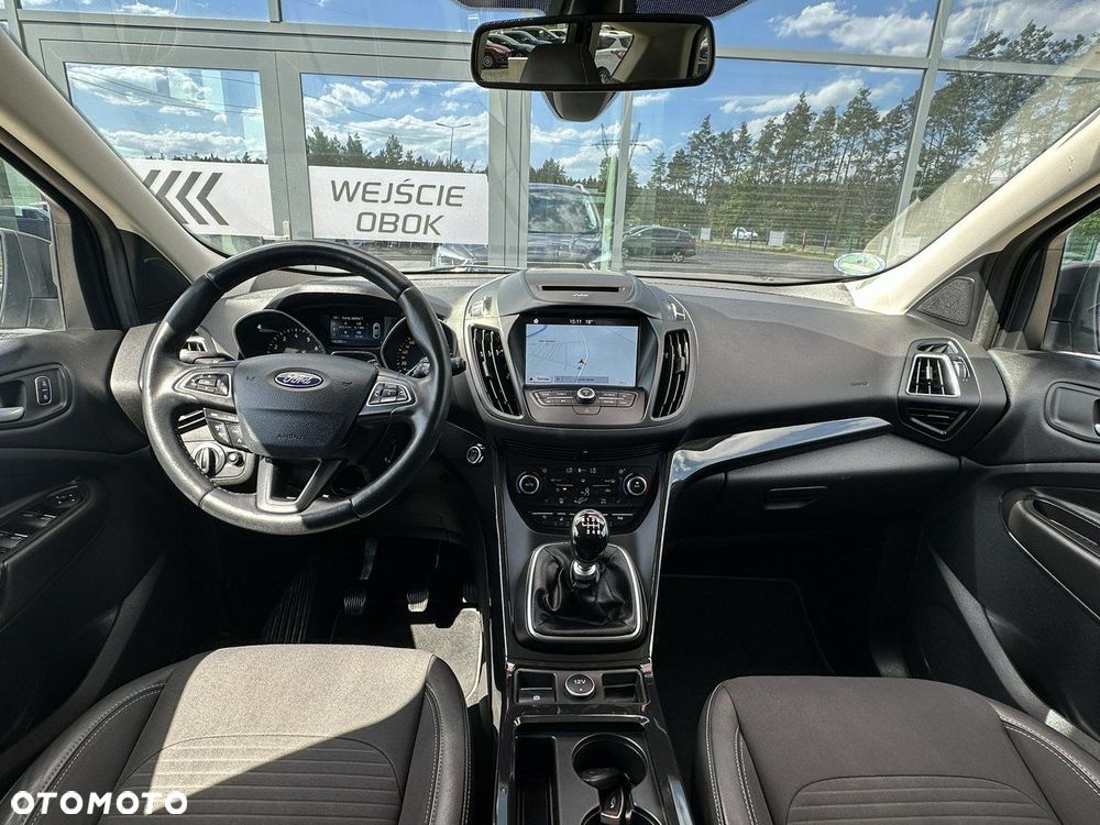 Ford Kuga 1.5 EcoBoost 2x4 Titanium - 9