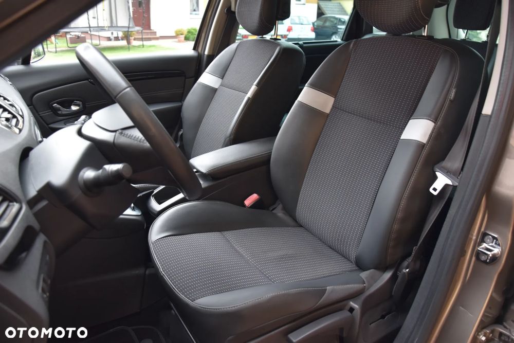 Renault Scenic 1.6 16V 110 Dynamique - 22