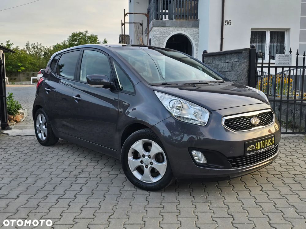 Kia Venga 1.6 CVVT Fifa World Cup Edition - 6