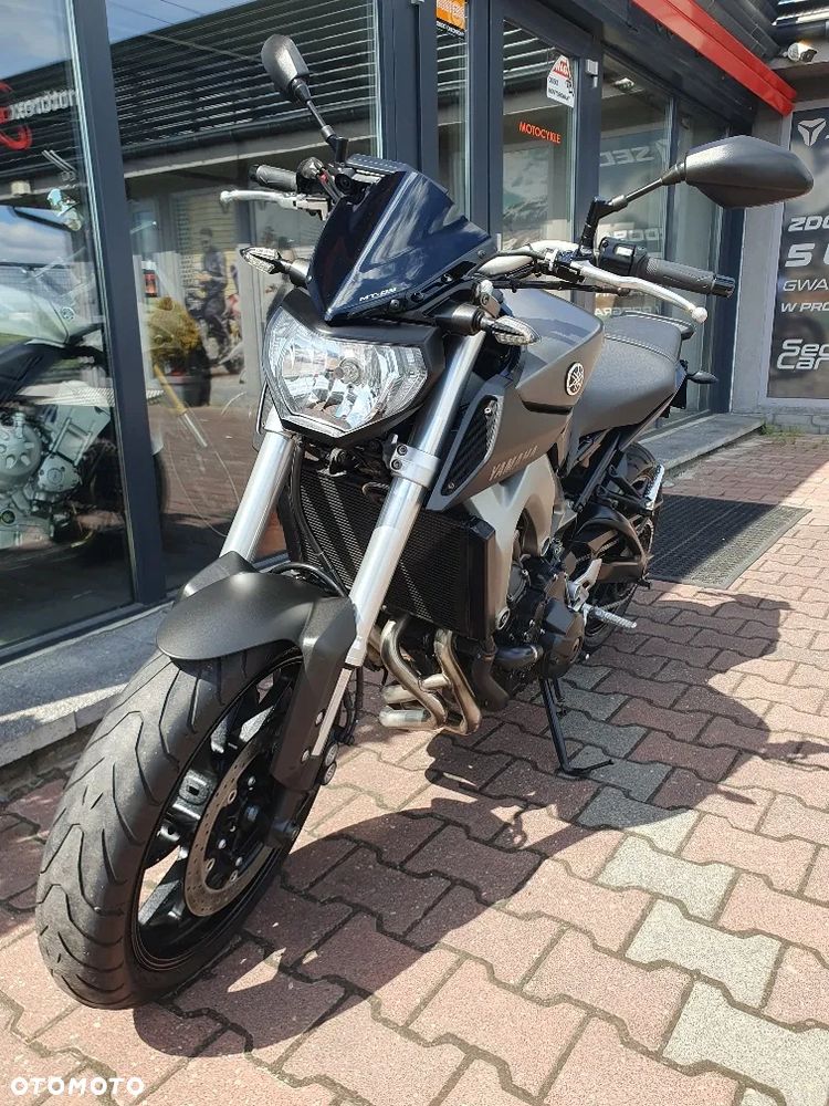 Yamaha MT - 21