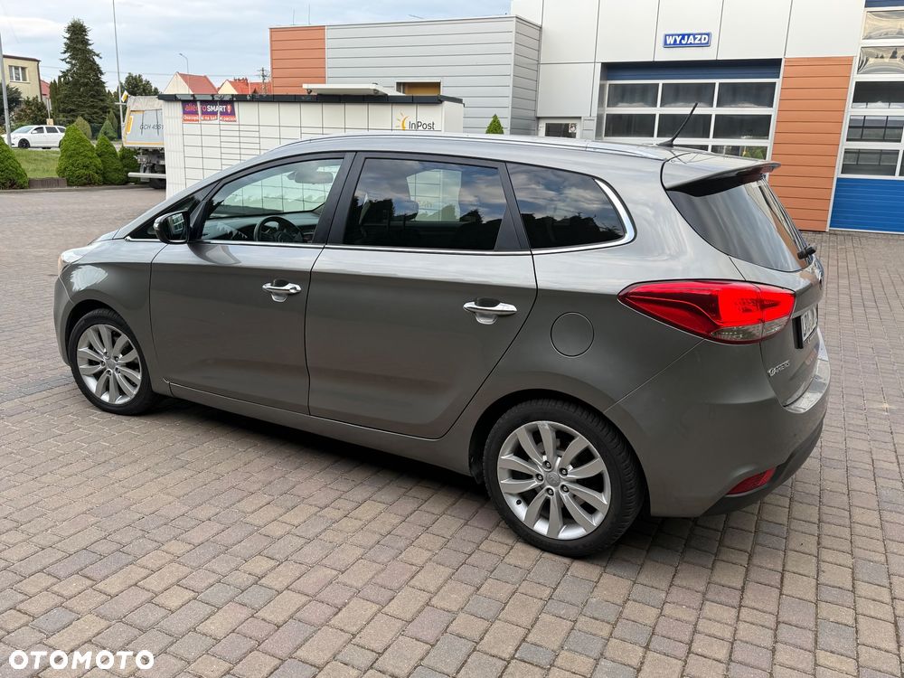 Kia Carens 1.7 CRDi S 7os - 6