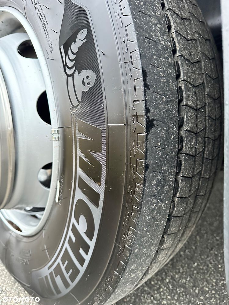 Scania G410 bez EGR 6x2 Dzienna łóżko Retarder Rama - 17