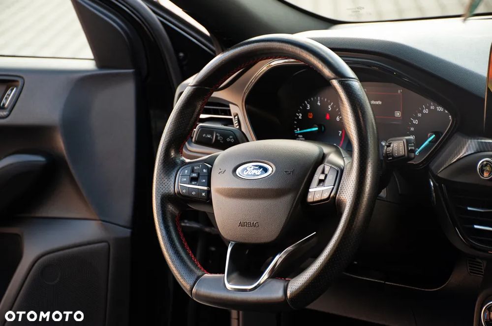Ford Focus 1.0 EcoBoost ST-Line Black ASS - 34